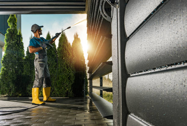 Best Garage Pressure Washing  in Keuka Park, NY